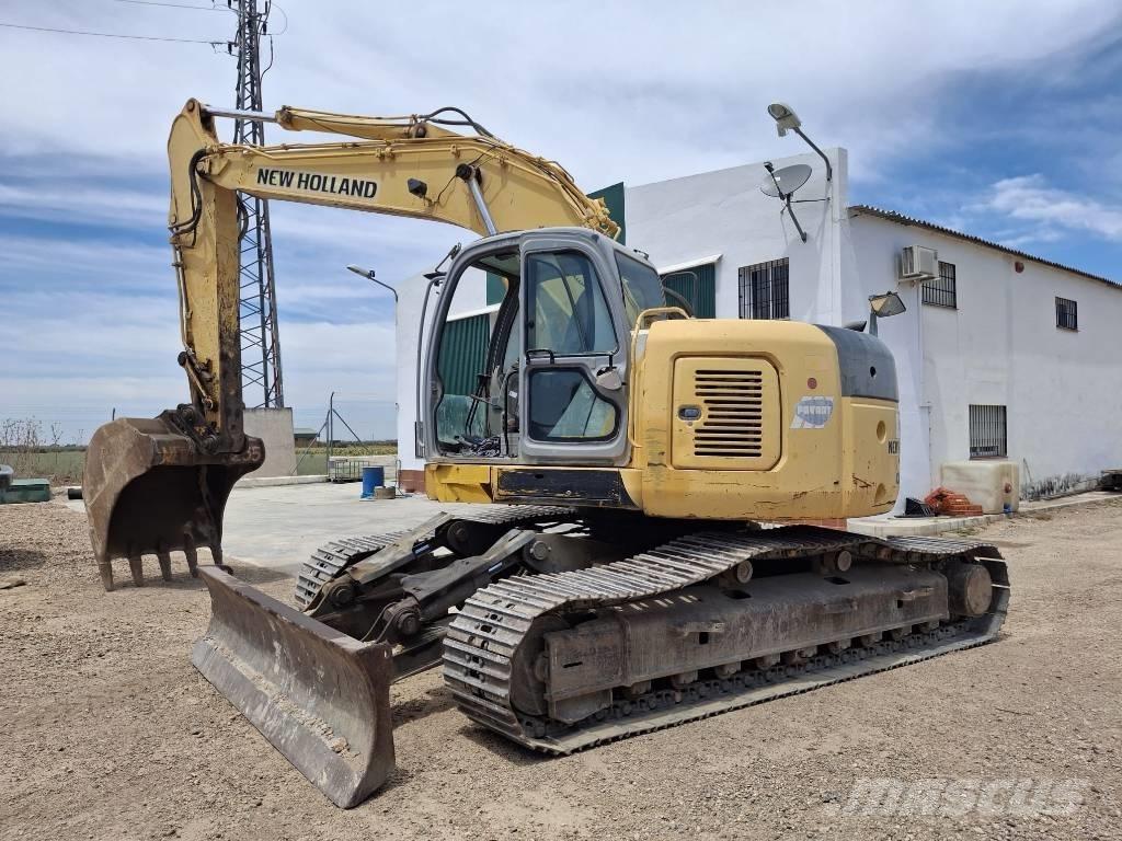 New Holland E 235 SR 大型油圧ショベル12t以上（パワーショベル・ユンボ）