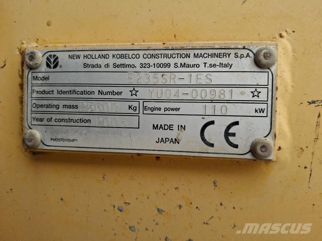 New Holland E 235 SR 大型油圧ショベル12t以上（パワーショベル・ユンボ）