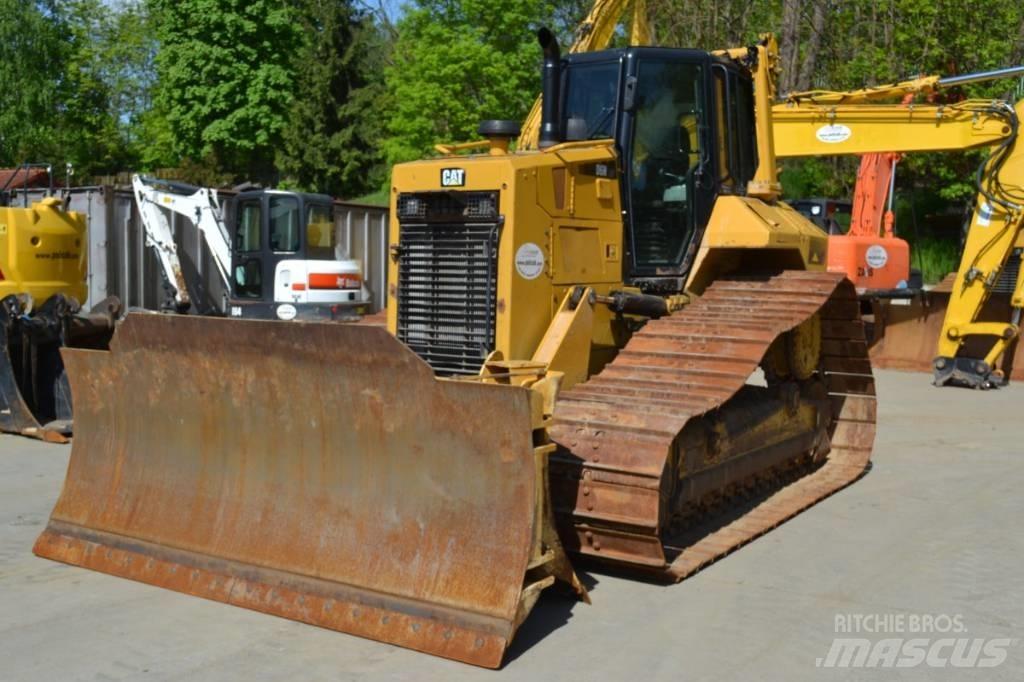 CAT D 6 N LGP ブルドーザー