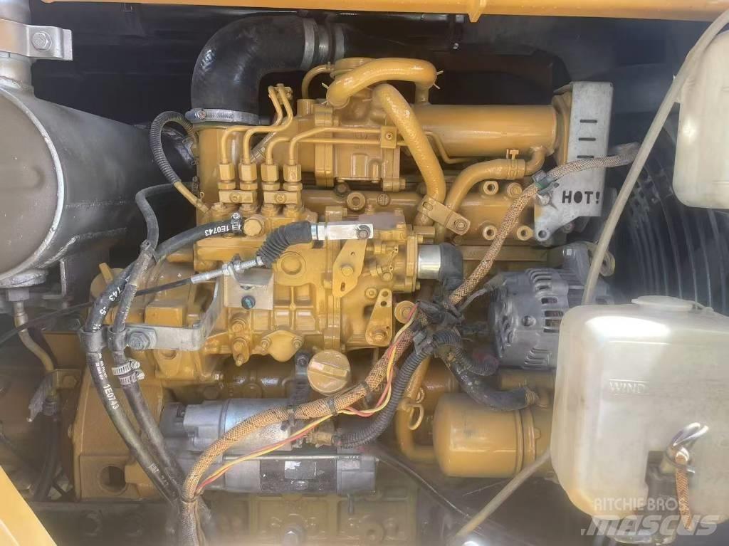 CAT 308 E2 中型油圧ショベル 7ｔ-12ｔ（ユンボ・パワーショベル・バックホー）