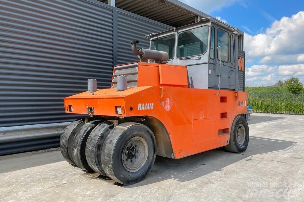 Hamm GRW 24 タイヤローラ