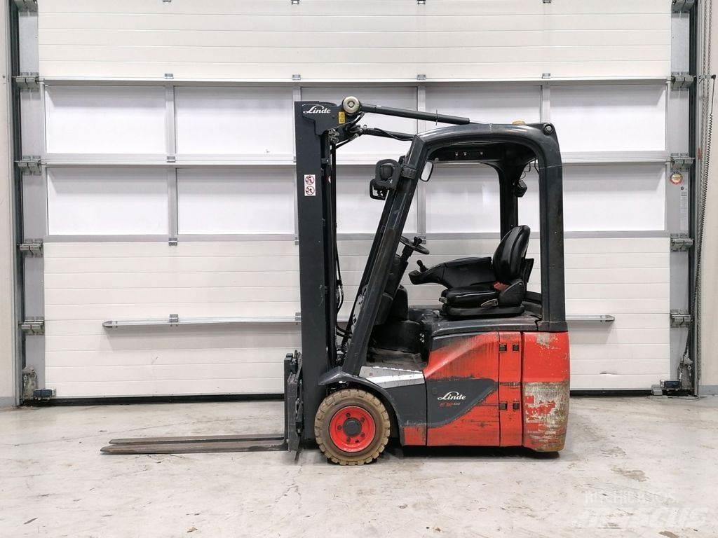 Linde E12-02 バッテリーフォークリフト