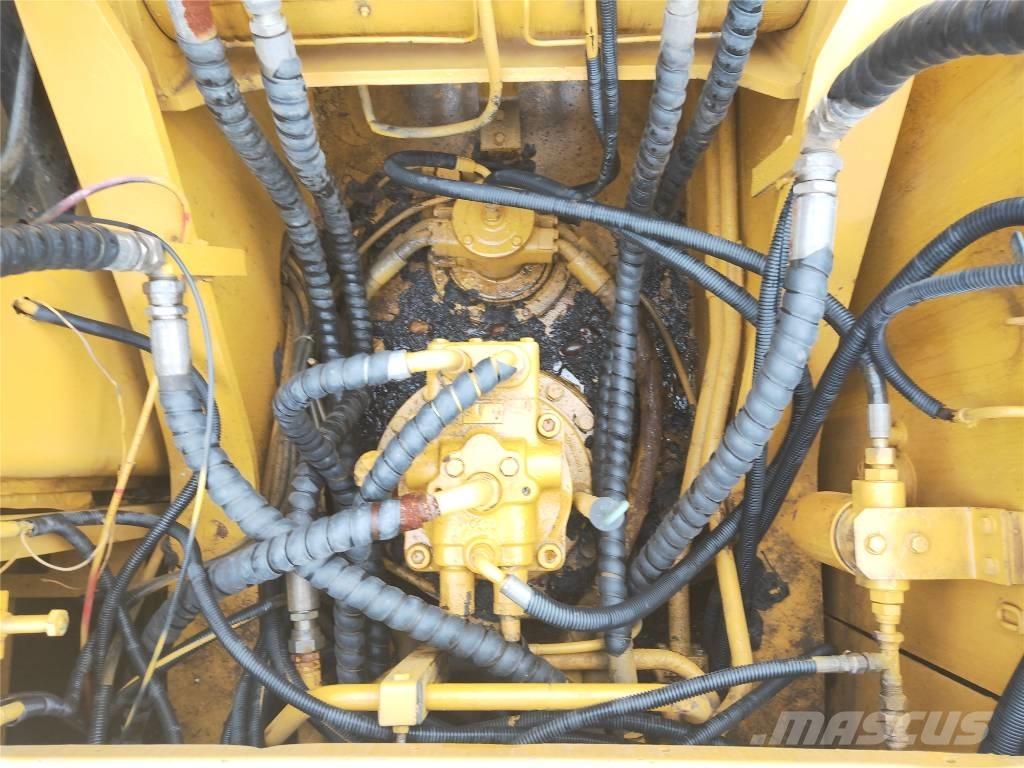 CAT 320B 大型油圧ショベル12t以上（パワーショベル・ユンボ）