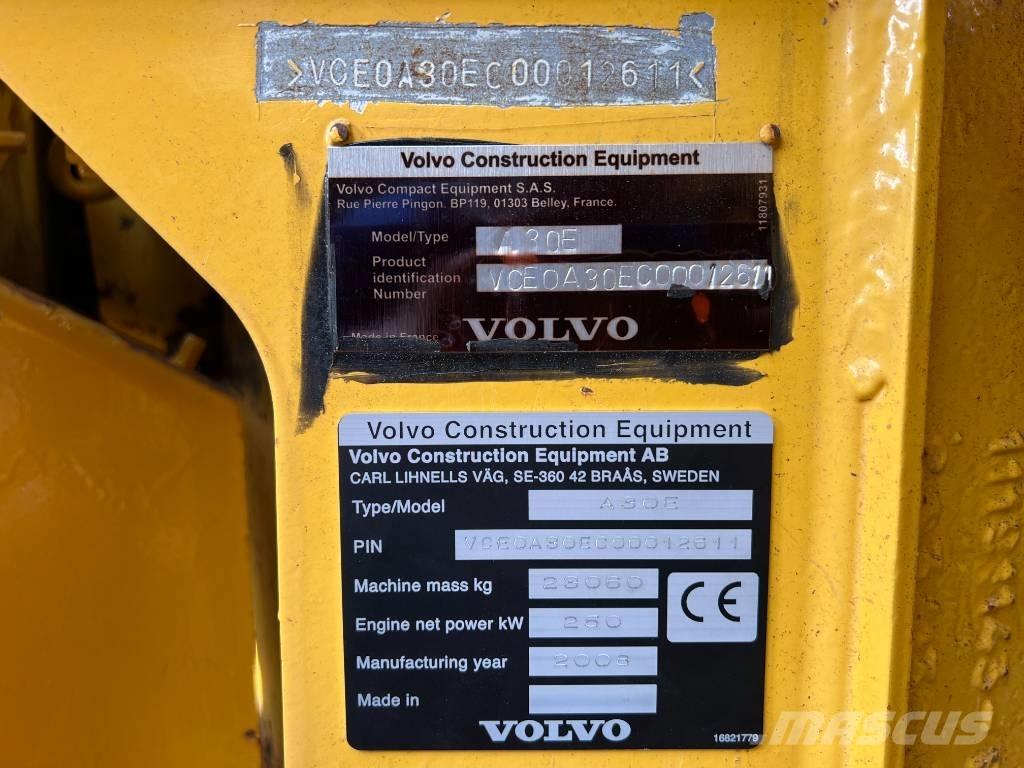 Volvo A30E アーティキュレート式ダンプトラック