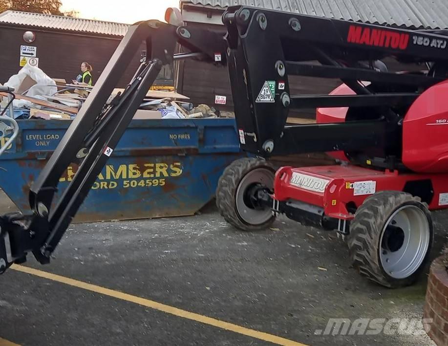 Manitou 160 ATJ ブームリフト　屈伸型