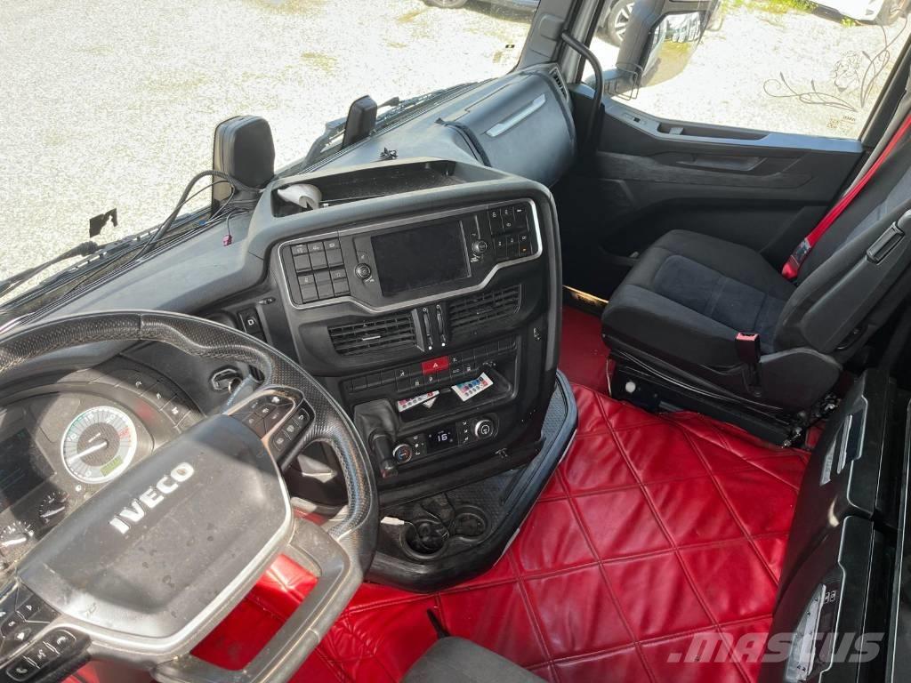 Iveco S-Way 570 中古トラクターヘッド | トレーラーヘッド