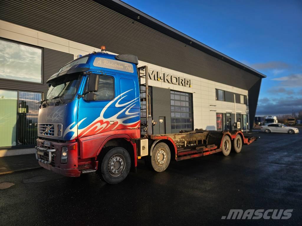 Volvo FH12 8x4 林業機械輸送トラック