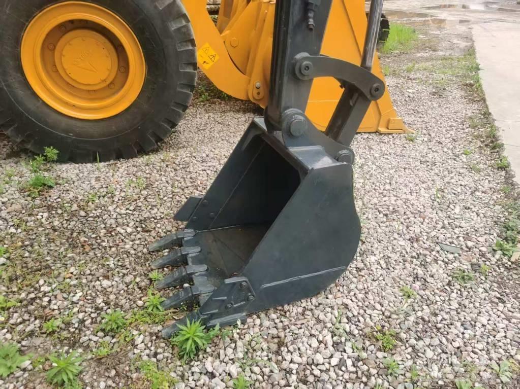 Hyundai Robex 60 W ホイール式油圧ショベル（パワーショベル・ユンボ・バックホー）