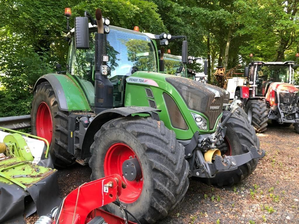 Fendt 724 Profi Plus トラクター
