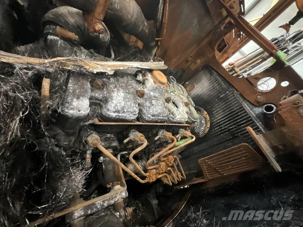 Neuson EZ 53 ミニ油圧ショベル 7t以下（ミニユンボ・ミニディガー）