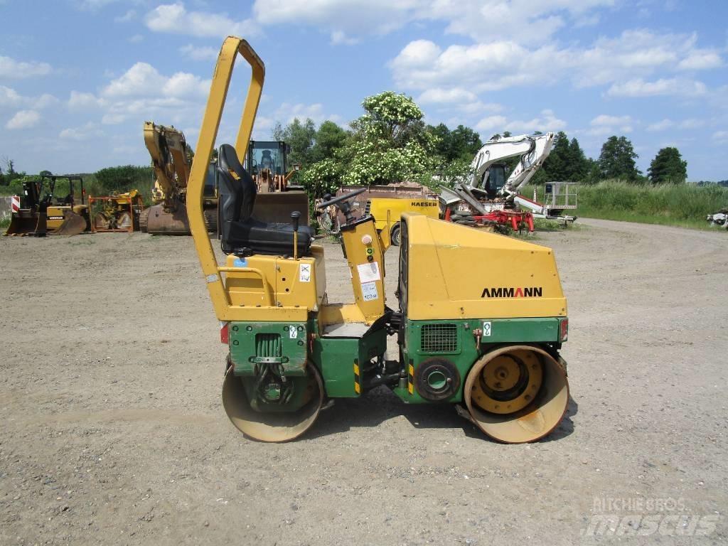 Ammann AV 16 E タンデムローラ