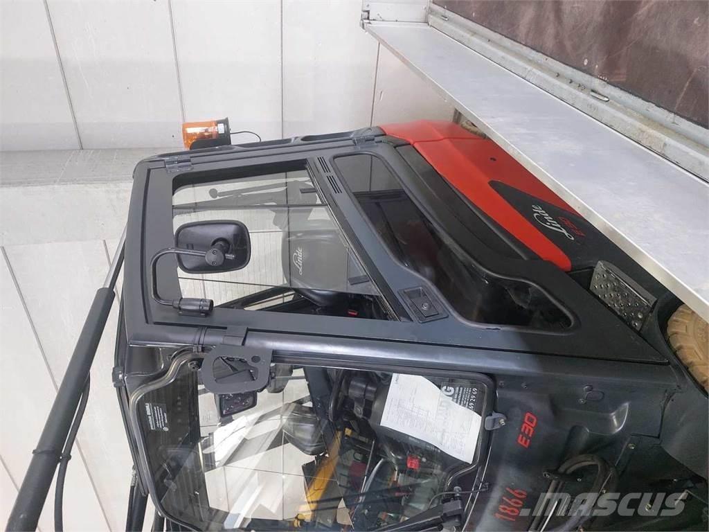 Linde E30L バッテリーフォークリフト