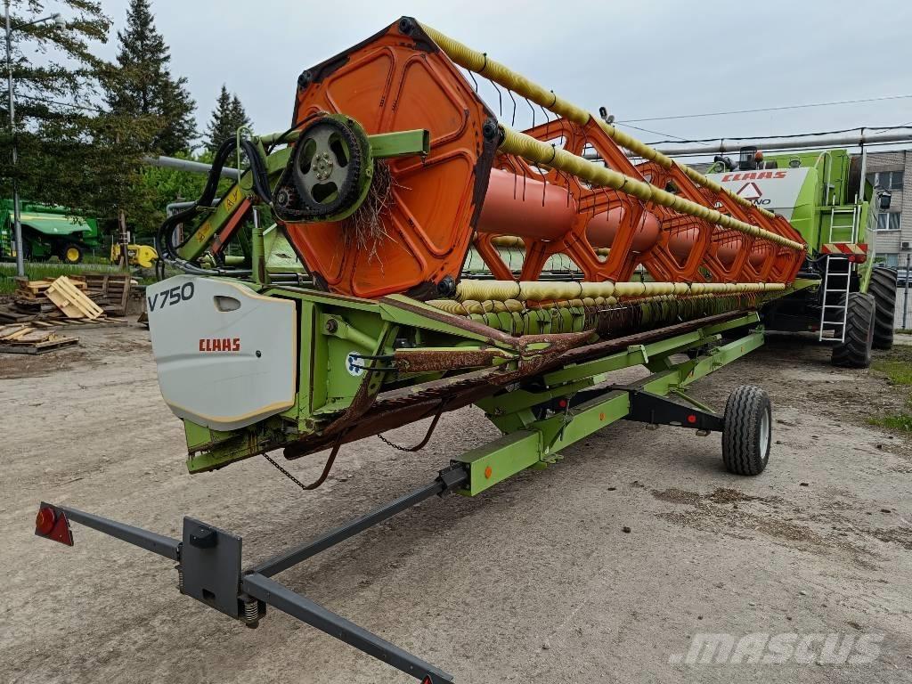 CLAAS Tucano 480 コンバイン