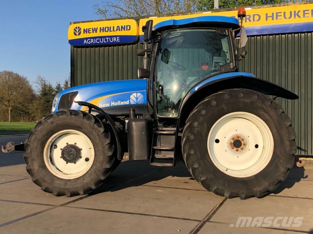 New Holland TS 125 A トラクター