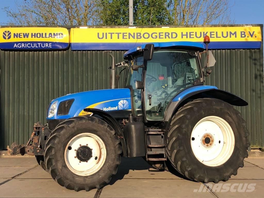 New Holland TS 125 A トラクター
