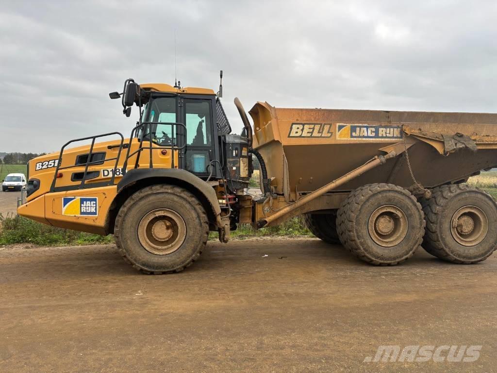 Bell B 25 E アーティキュレート式ダンプトラック