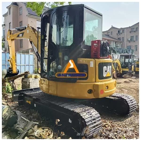 CAT 304 CR ミニ油圧ショベル 7t以下（ミニユンボ・ミニディガー）