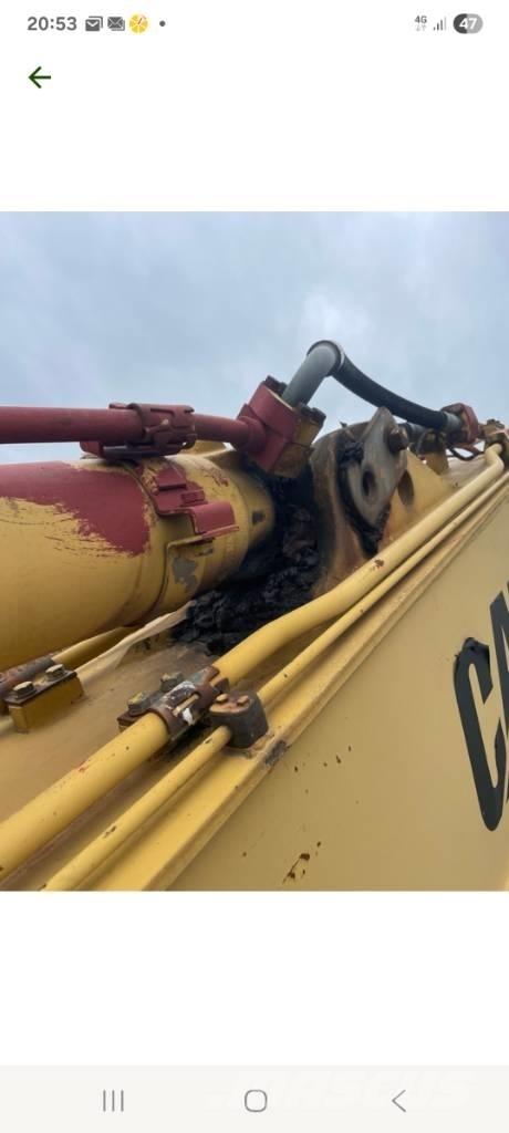 CAT 219 D LC 大型油圧ショベル12t以上（パワーショベル・ユンボ）