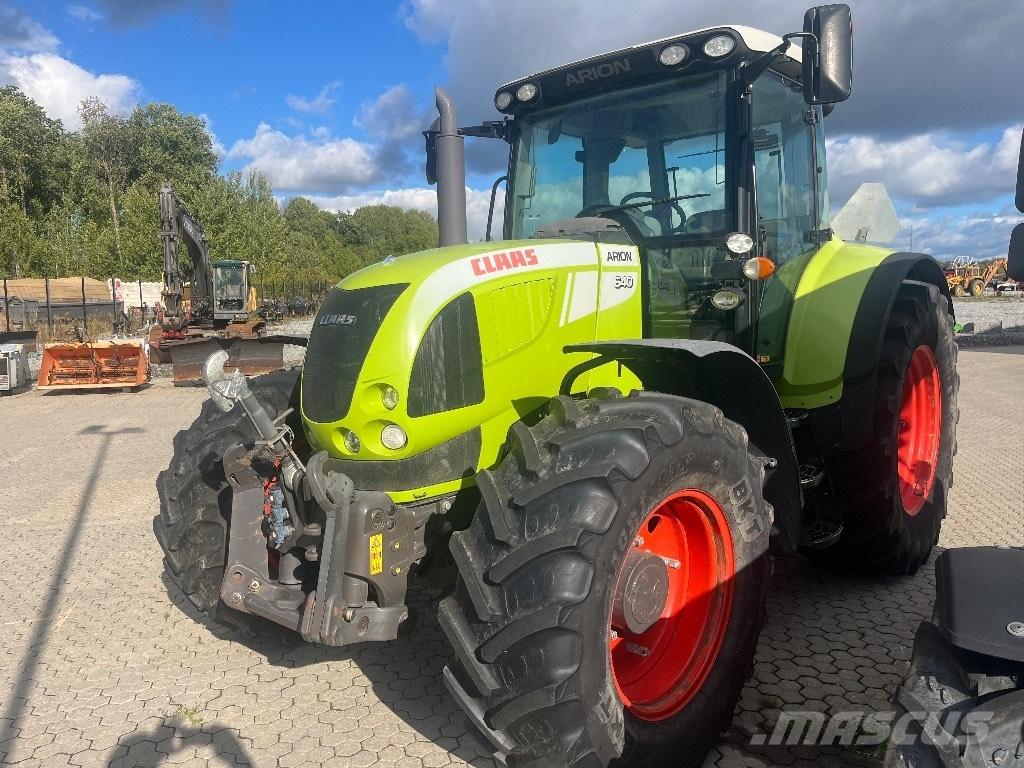 CLAAS Arion 640 トラクター