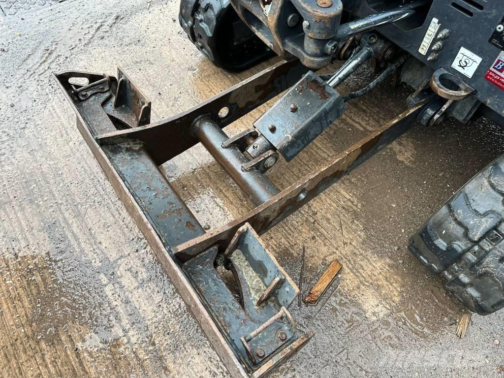 Bobcat E17z ミニ油圧ショベル 7t以下（ミニユンボ・ミニディガー）