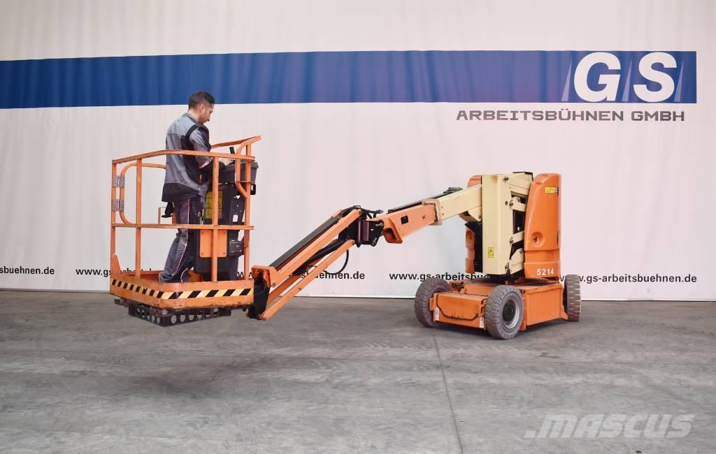 JLG E 300 AJP ブームリフト　屈伸型