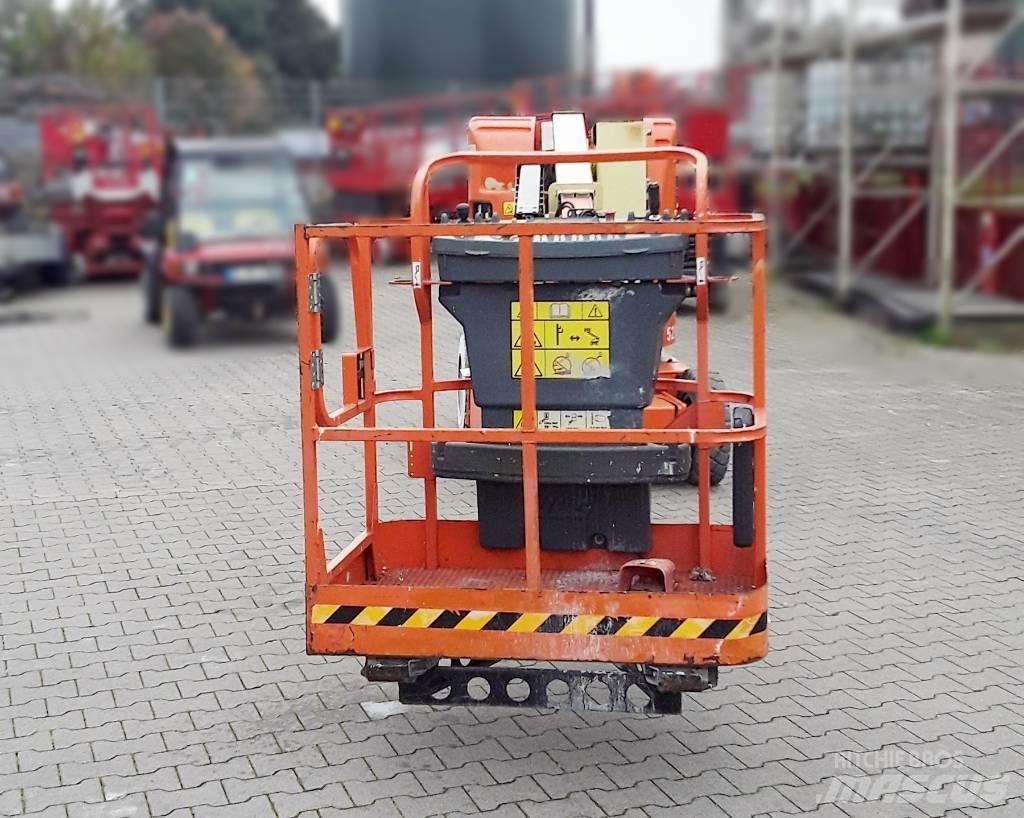 JLG E 300 AJP ブームリフト　屈伸型