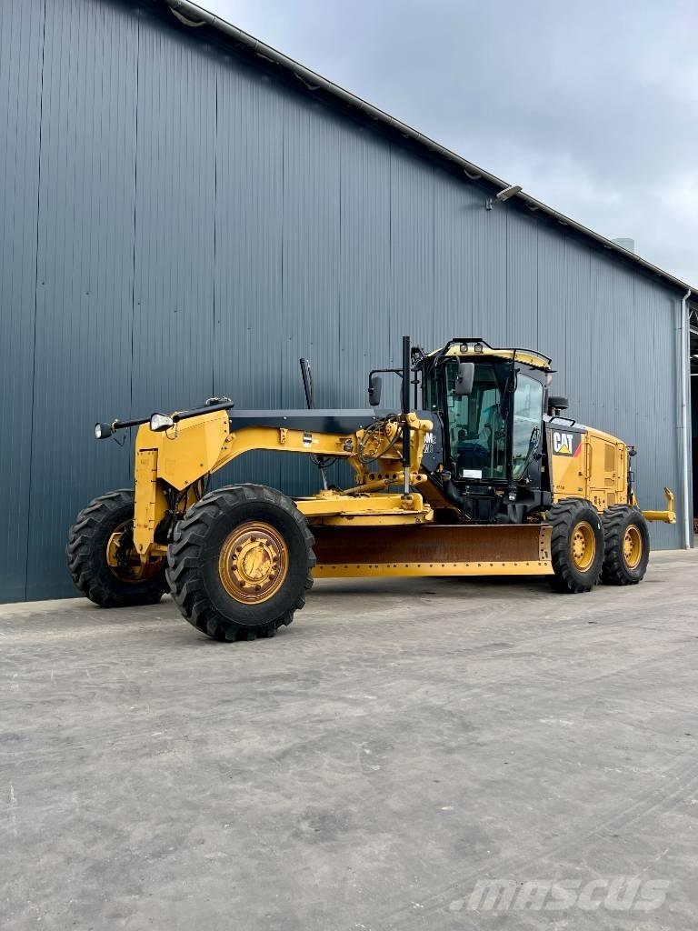 CAT 140M2 AWD モーターグレーダー