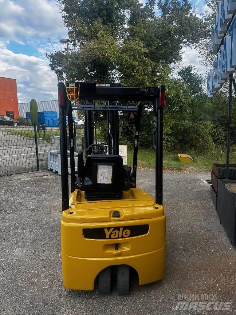 Yale ERP 20 VT バッテリーフォークリフト