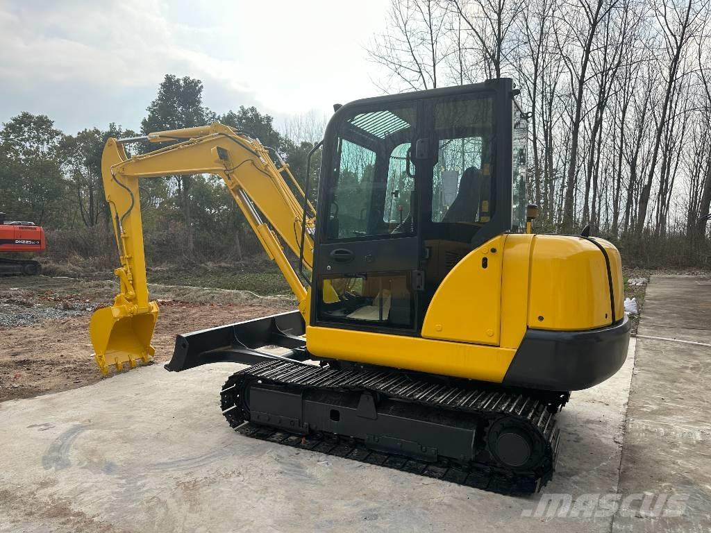 Komatsu PC 56 ミニ油圧ショベル 7t以下（ミニユンボ・ミニディガー）
