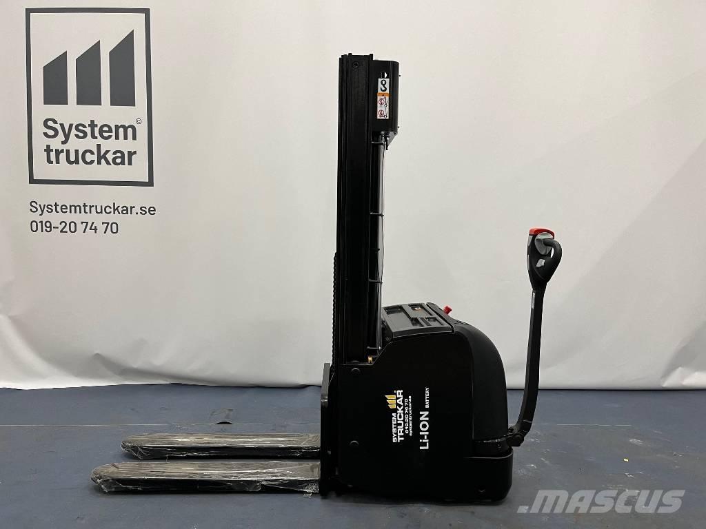 Hangcha CDD12 自走式スタッカー