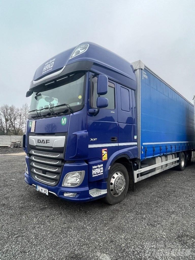 DAF Xf 106 FAR カーテンサイダートラック