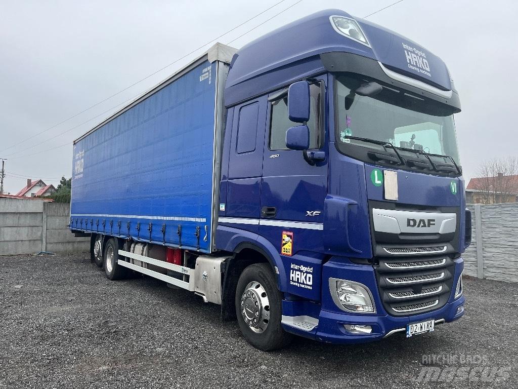 DAF Xf 106 FAR カーテンサイダートラック