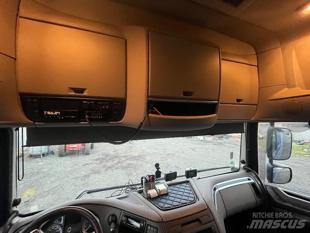 DAF Xf 106 FAR カーテンサイダートラック