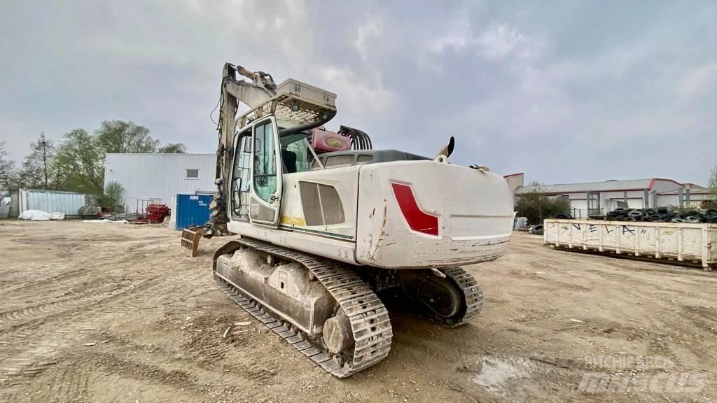 Liebherr R 924 大型油圧ショベル12t以上（パワーショベル・ユンボ）
