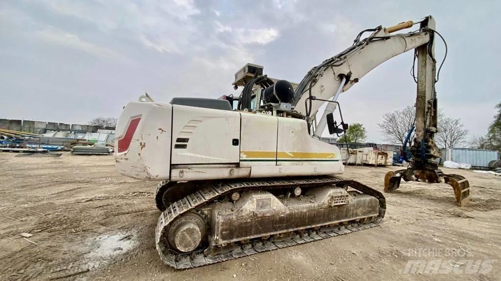Liebherr R 924 大型油圧ショベル12t以上（パワーショベル・ユンボ）