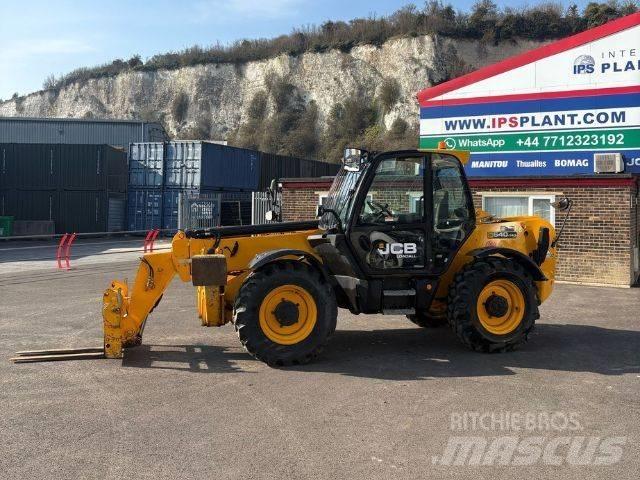 JCB 540-140 テレスコーピックハンドラー