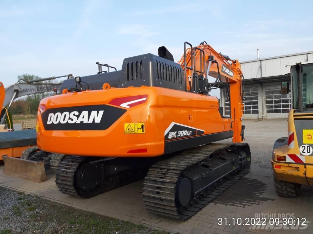 Doosan DX 300 NLC-7 大型油圧ショベル12t以上（パワーショベル・ユンボ）