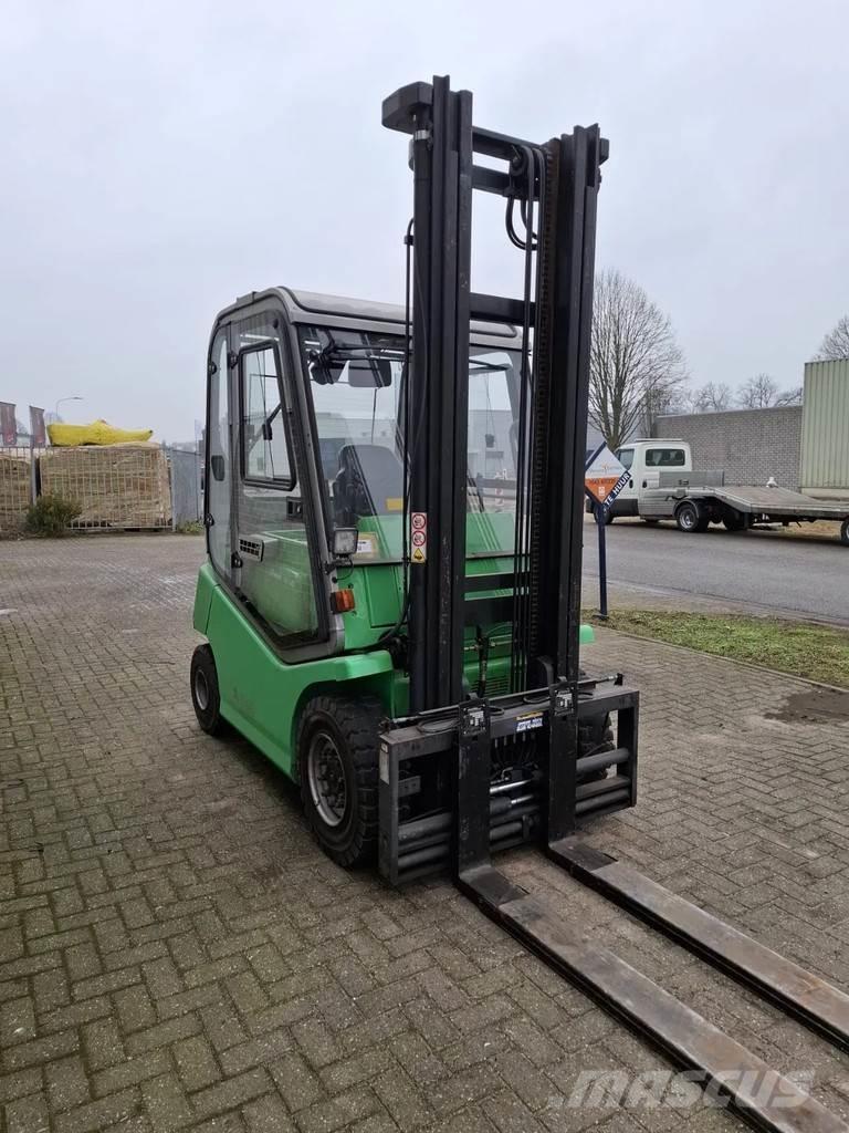 Cesab Mak400AC バッテリーフォークリフト