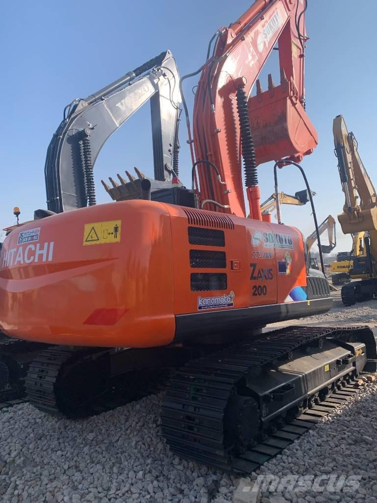 Hitachi 200 大型油圧ショベル12t以上（パワーショベル・ユンボ）