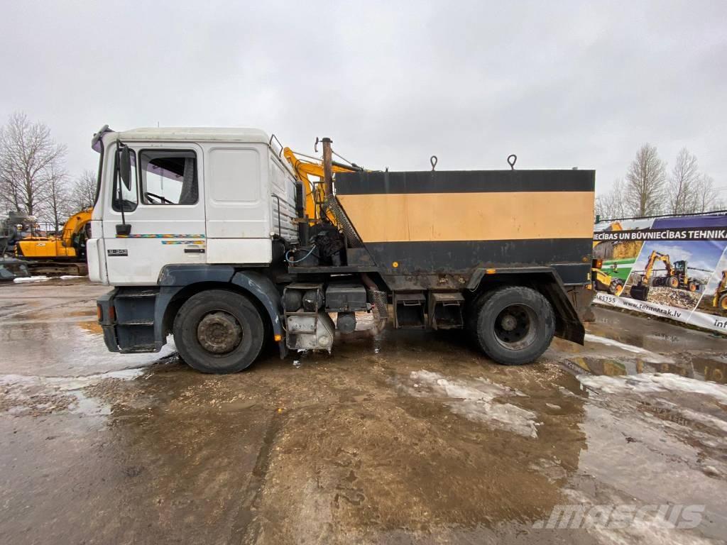 MAN 19.343 FLL アスファルトヒーター