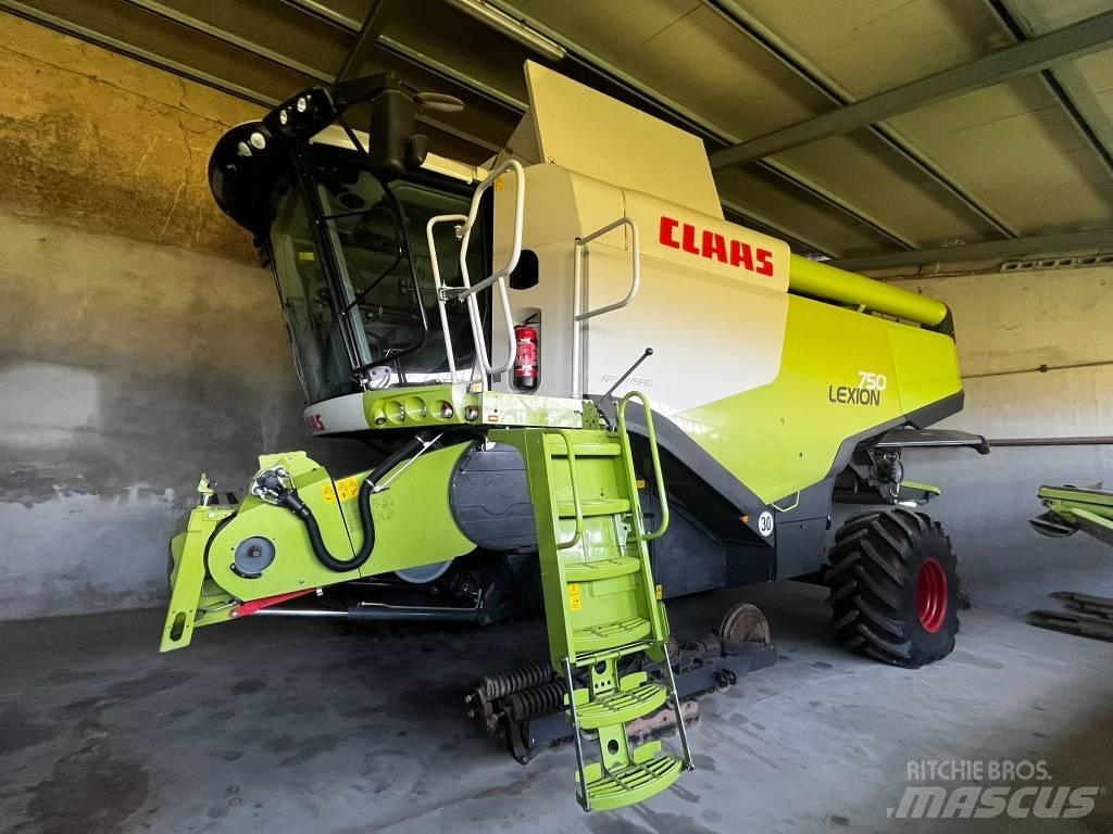 CLAAS LEXION 750 ACR コンバイン