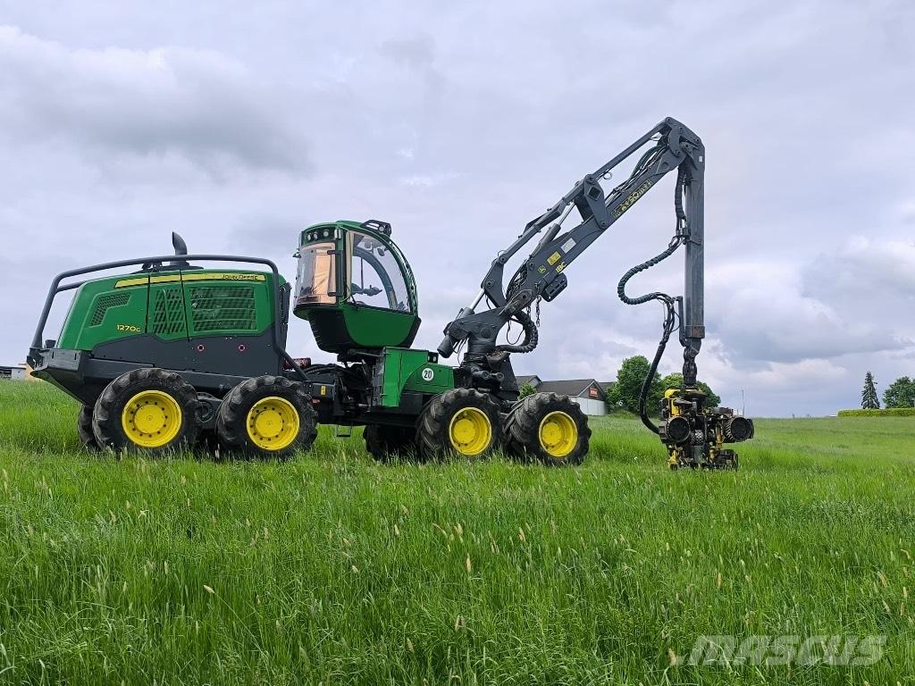 John Deere 1270G 8WD ハーベスター