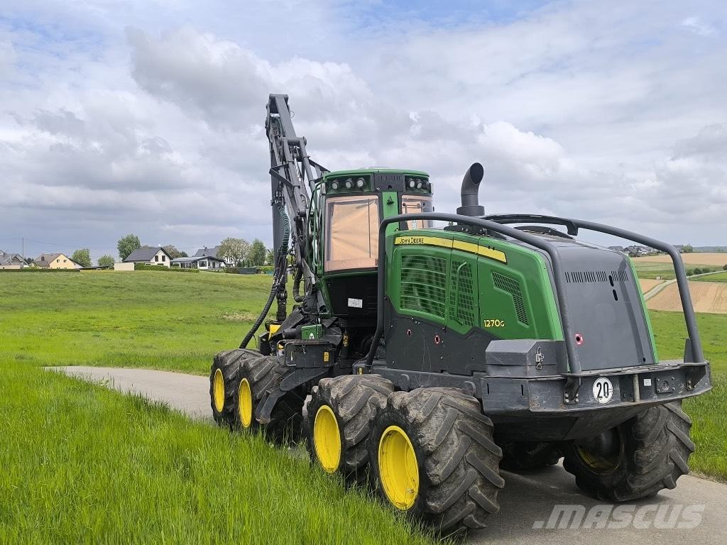 John Deere 1270G 8WD ハーベスター