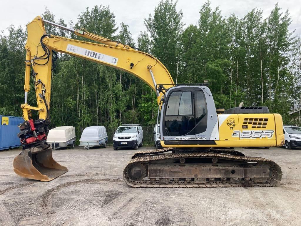 New Holland E 265 LC 大型油圧ショベル12t以上（パワーショベル・ユンボ）