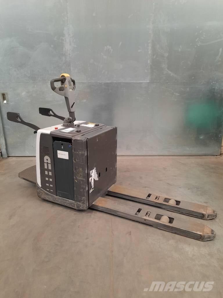 UniCarriers PMR200P ローリフトとプラットフォーム