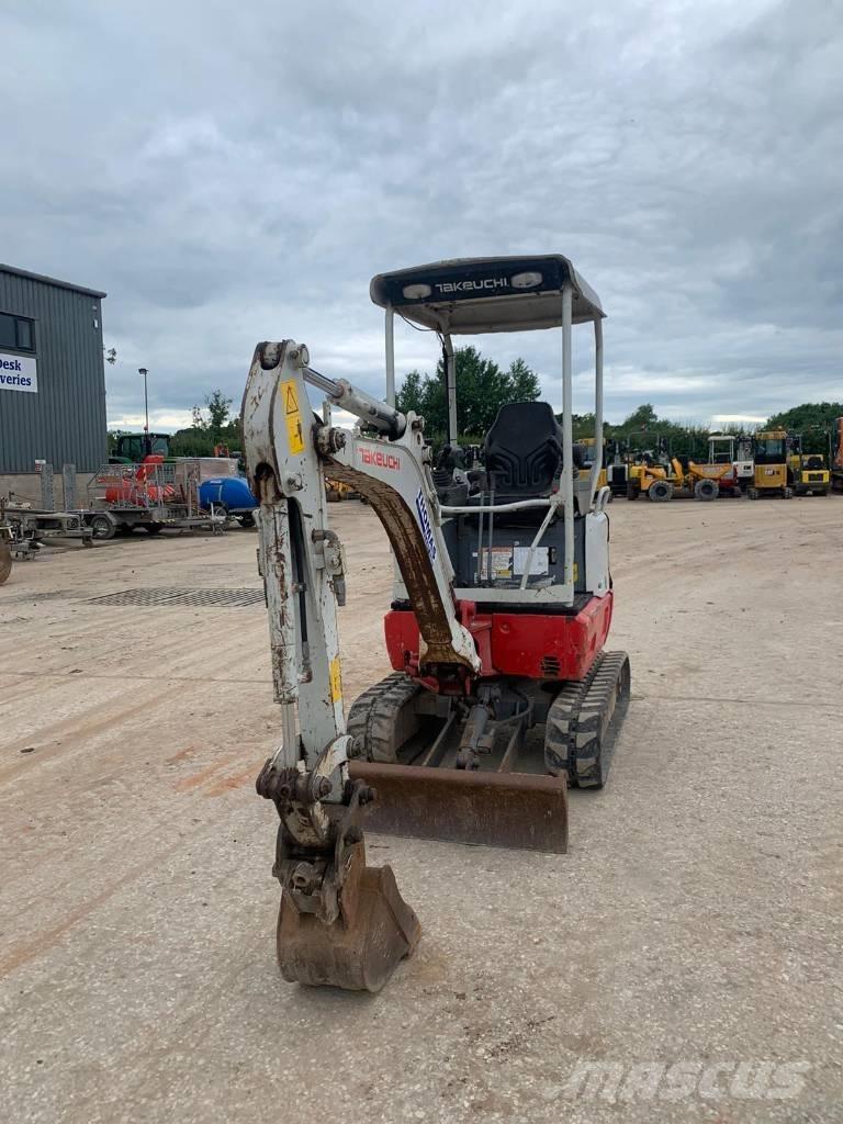 Takeuchi TB 215 R ミニ油圧ショベル 7t以下（ミニユンボ・ミニディガー）