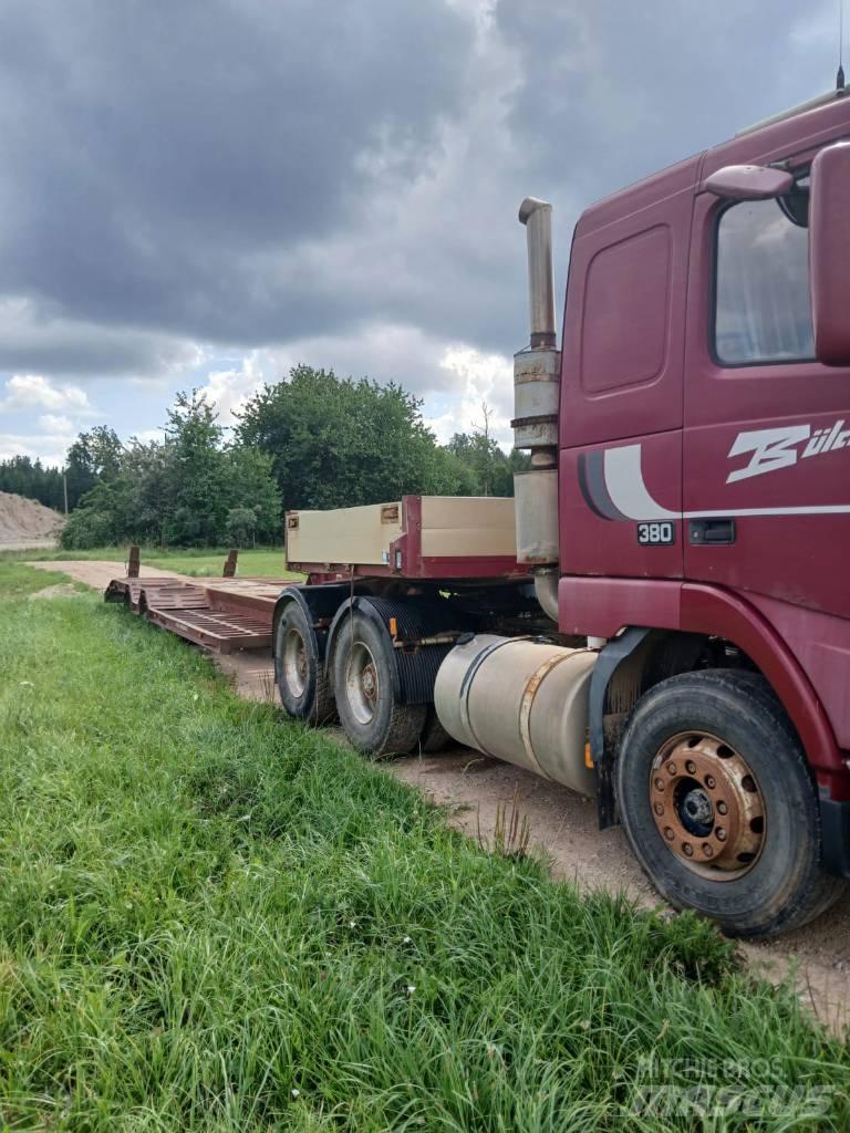 Volvo FH 12 ローローダー