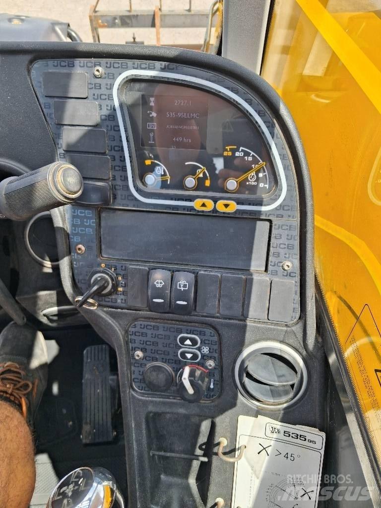 JCB 535-95 テレスコーピックハンドラー