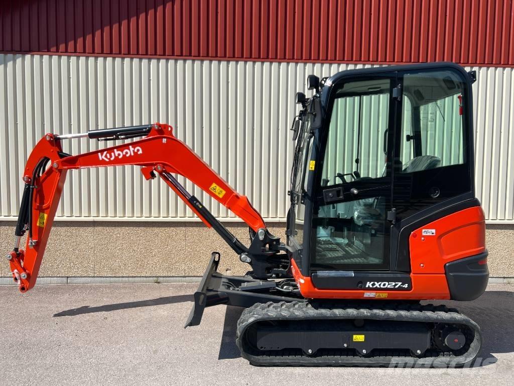 Kubota KX 027-4 ミニ油圧ショベル 7t以下（ミニユンボ・ミニディガー）