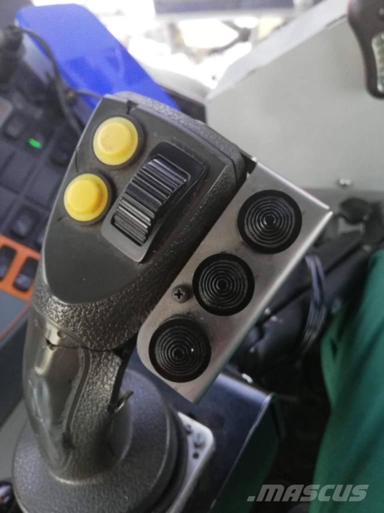 Valtra T202 ハーベスター